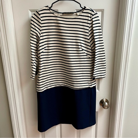 Zara Shift Dress - Picture 1 of 4